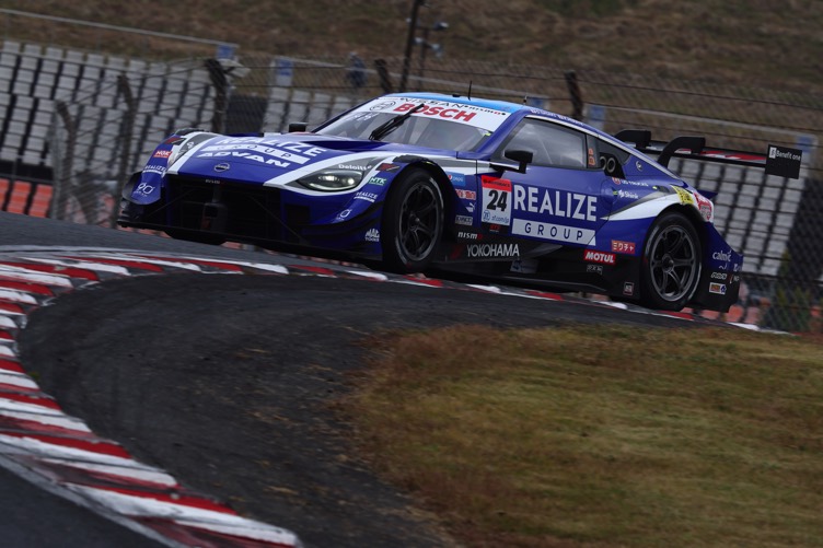 SUPER GT第7戦オートポリス、#3 Niterra MOTUL Zが3位表彰台を獲得