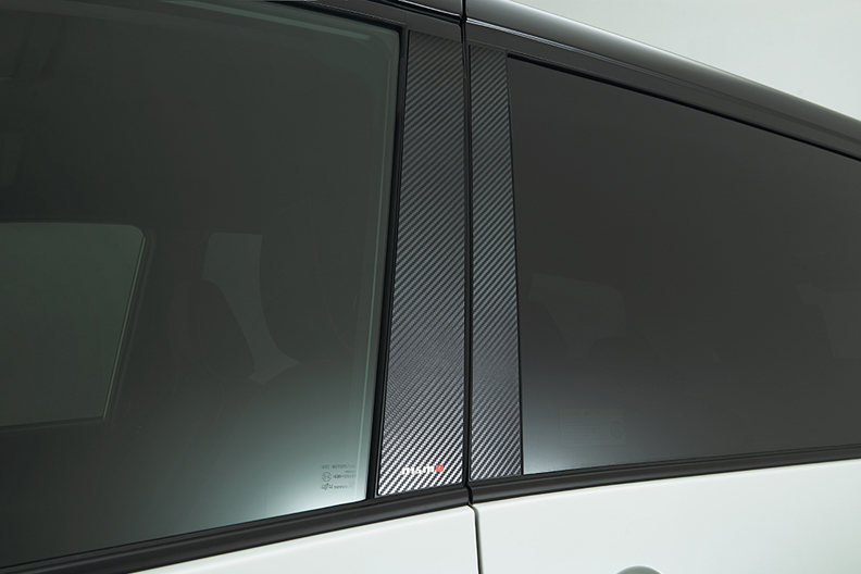 NISMO | NEWS RELEASE | セレナ（C27）用ピラーガーニッシュ発売