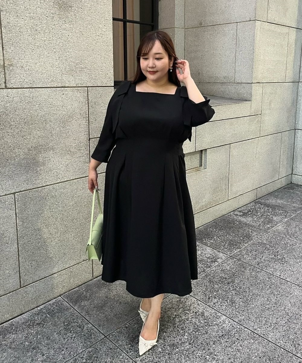 大きいサイズ＞【らめちゃんコラボ】ウエストタック肩リボンワンピース