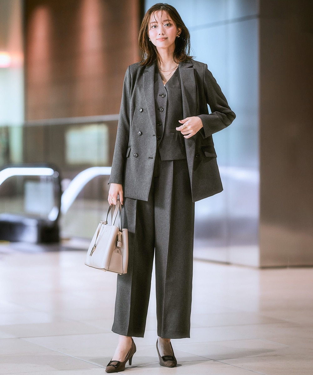 レディーススーツ】3つ揃えスーツ（ダブルブレストテーラード