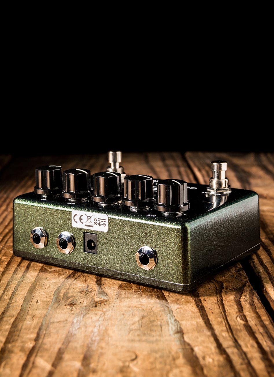 MXR M292 Carbon Copy Deluxe Analog Delay Pedal