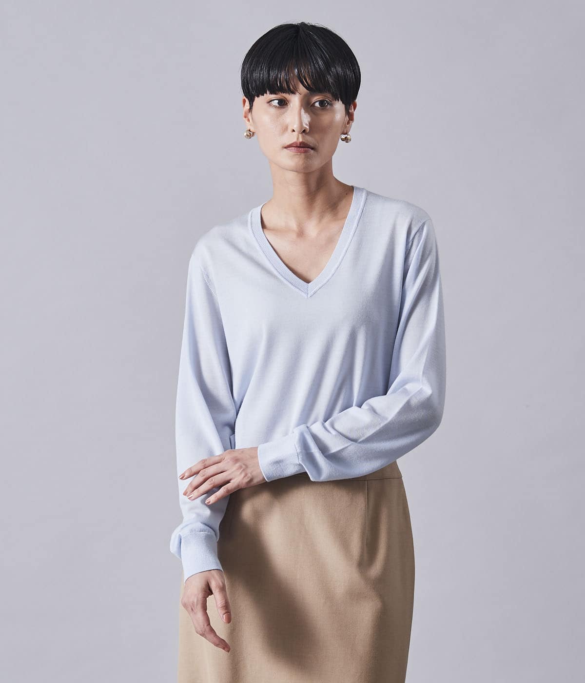 手洗い可能】ウルトラファインウール Vネックニットプルオーバー