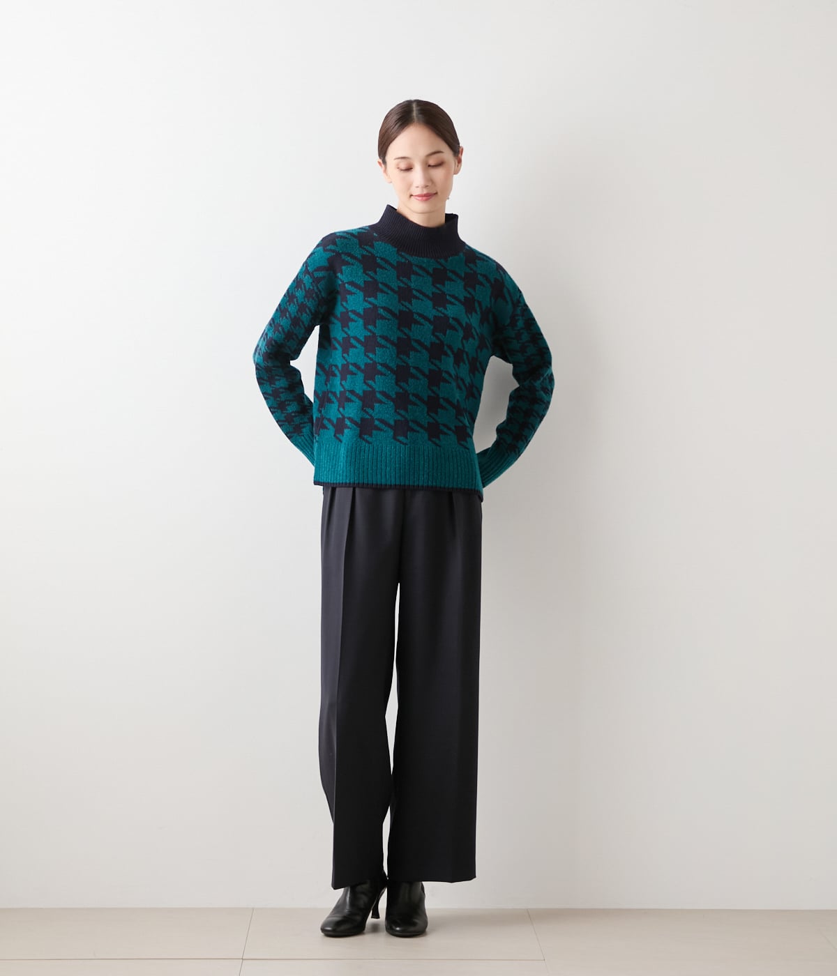 千鳥柄ダブルジャカード ハイネックプルオーバー(51716660-2025