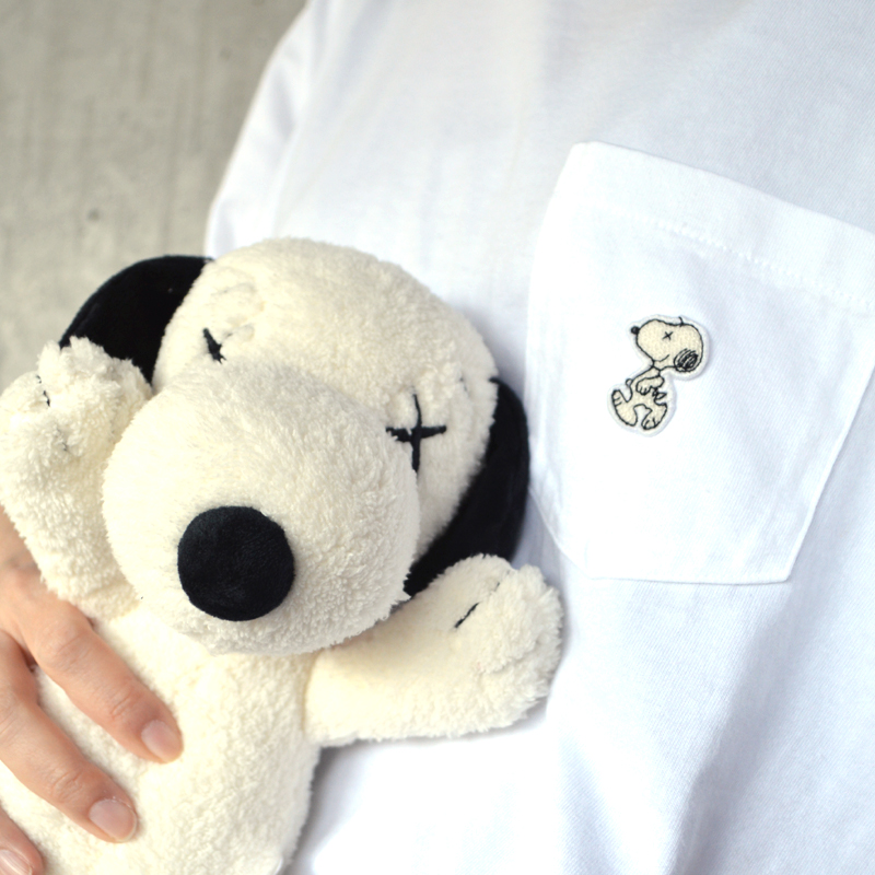 UNIQLOのカウズ×ピーナッツコラボがかわいい。#KAWS #PEANUTS - NYLON