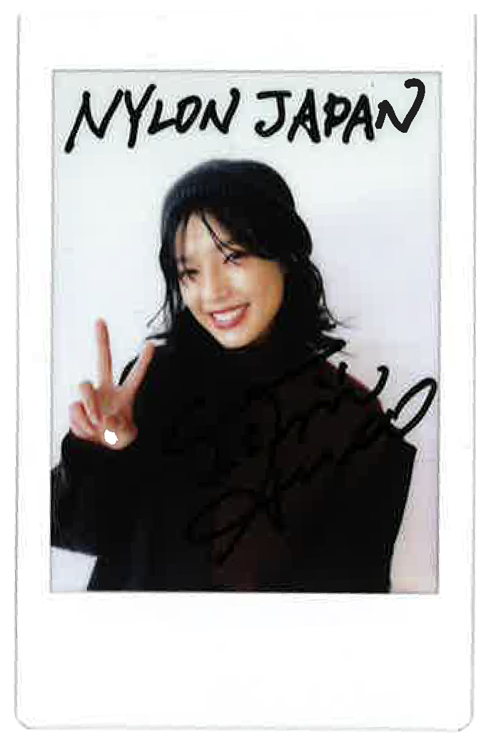 FASHION] 2年ぶりに全員揃って《E-girls》が表紙で登場！24ページの大