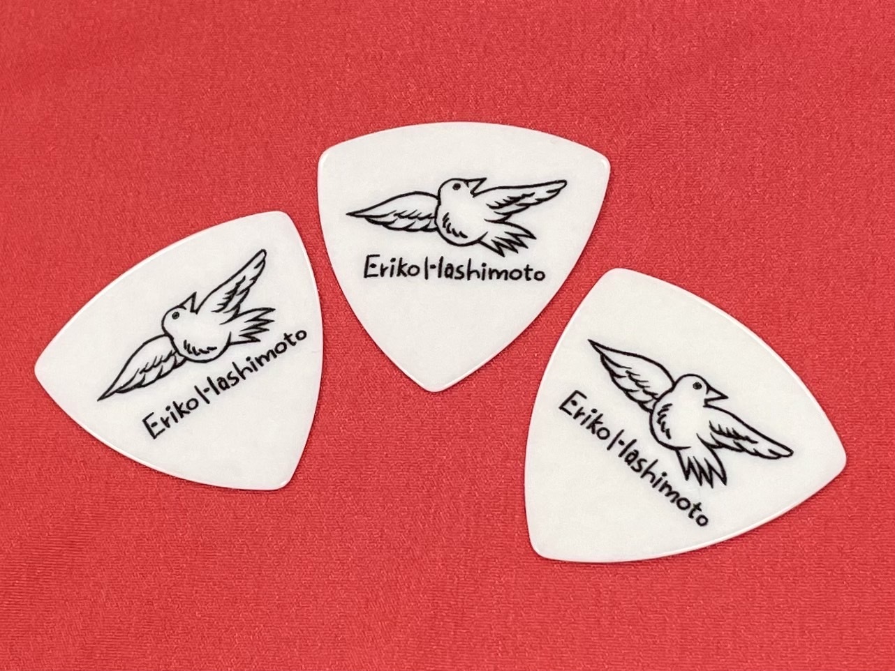 橋本絵莉子公式サイト