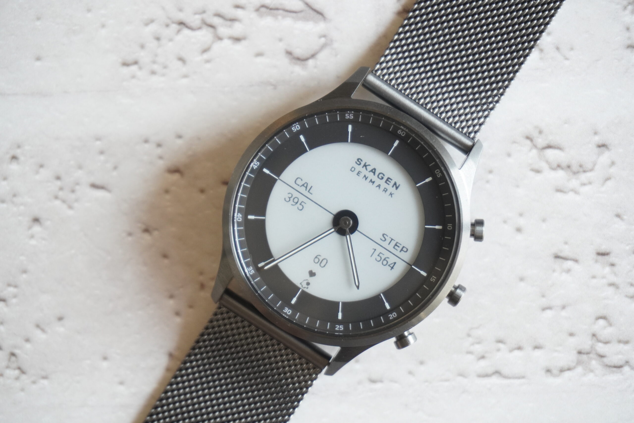 スカーゲン「Jorn Gen 6 ハイブリッドスマートウォッチ」使用レビュー