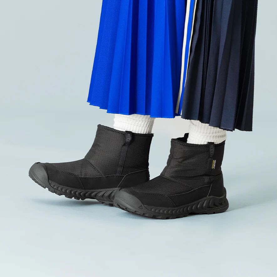 KEEN - HOOD NXIS PULL ON WP W-Black/Black | ラスエ