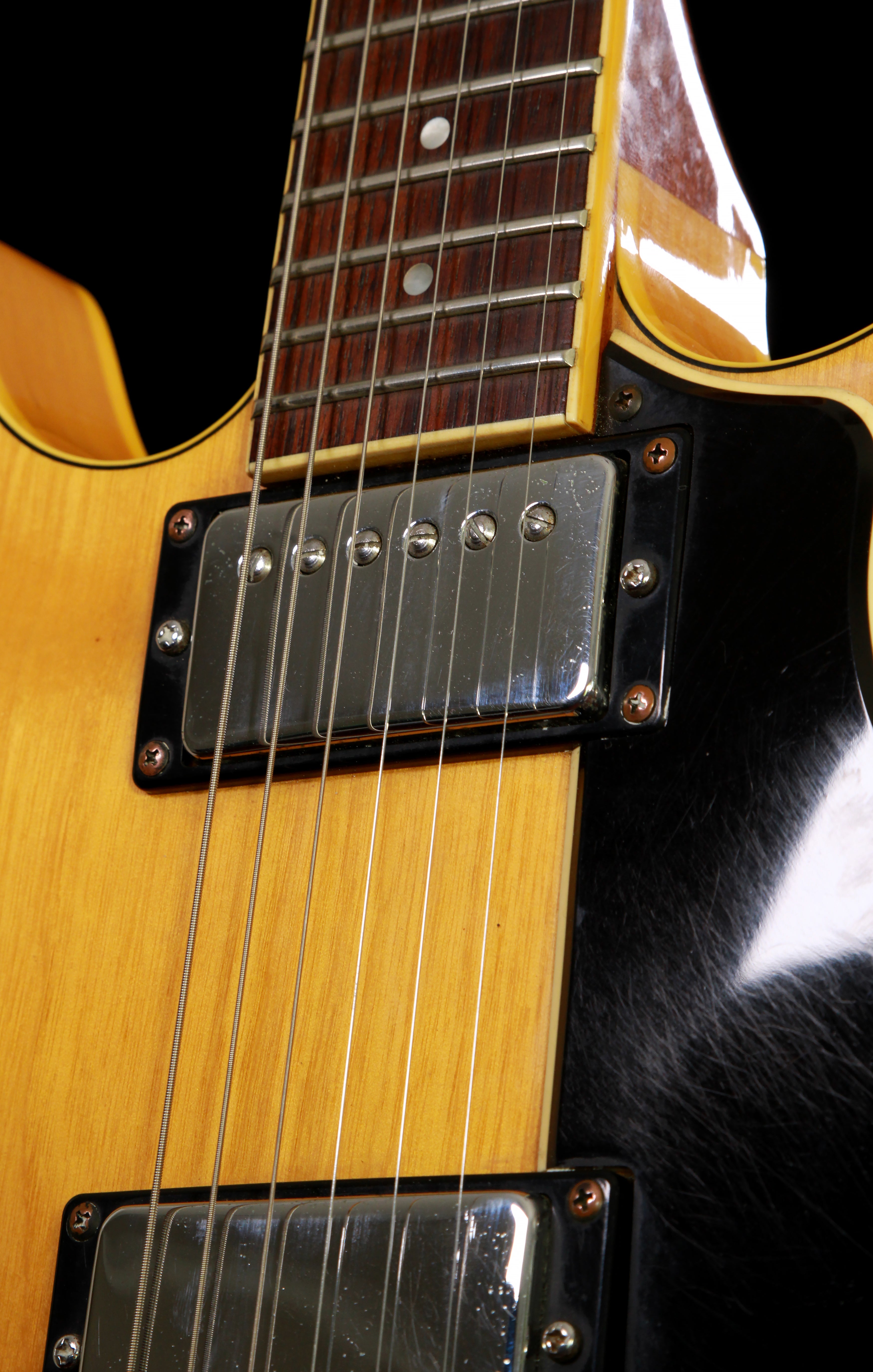 Yamaha SA700 Super Axe Natural – Soul Drifter Guitars