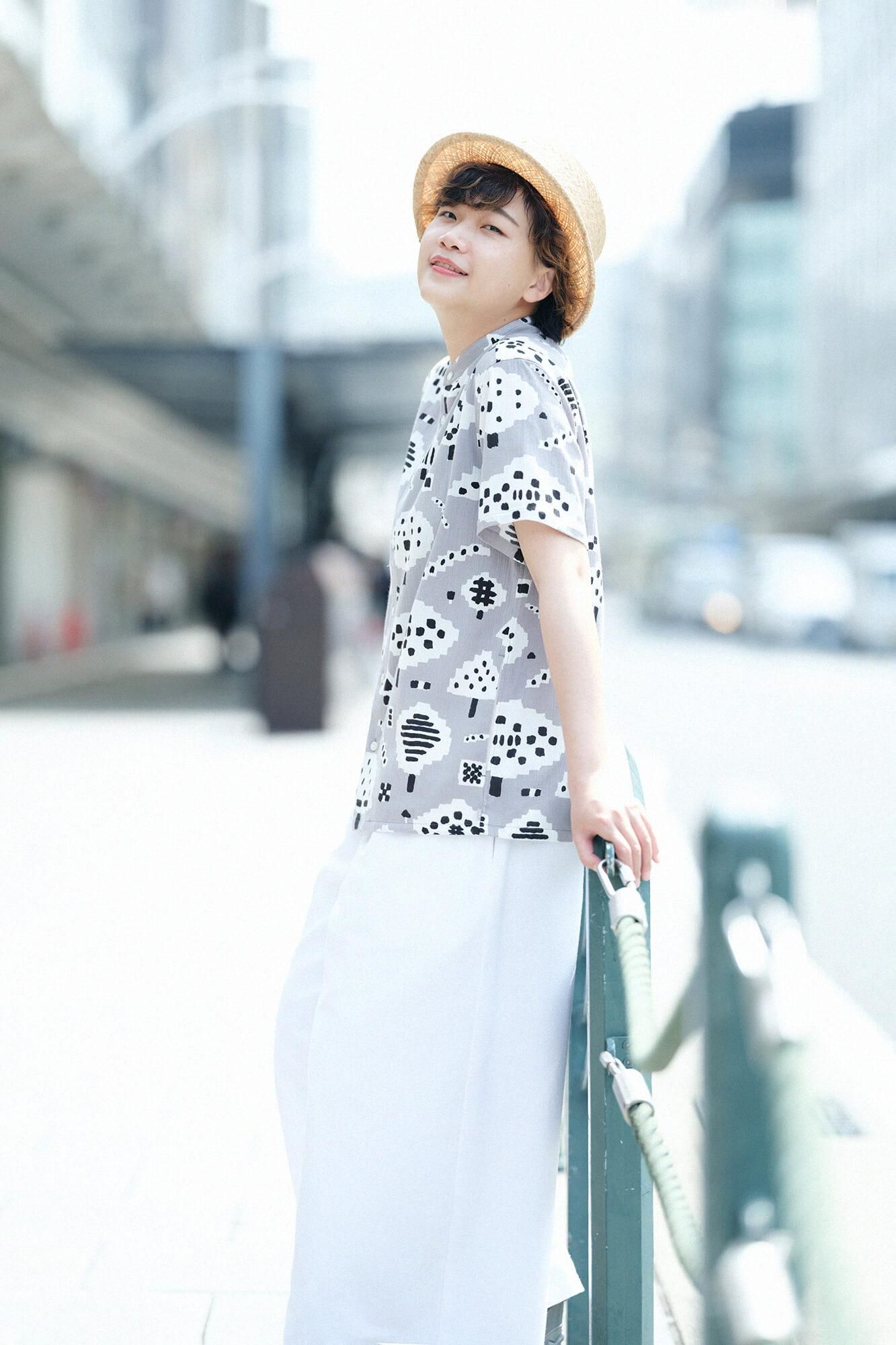 高島縮 20/20 スタンドカラー半袖シャツ SP／公園