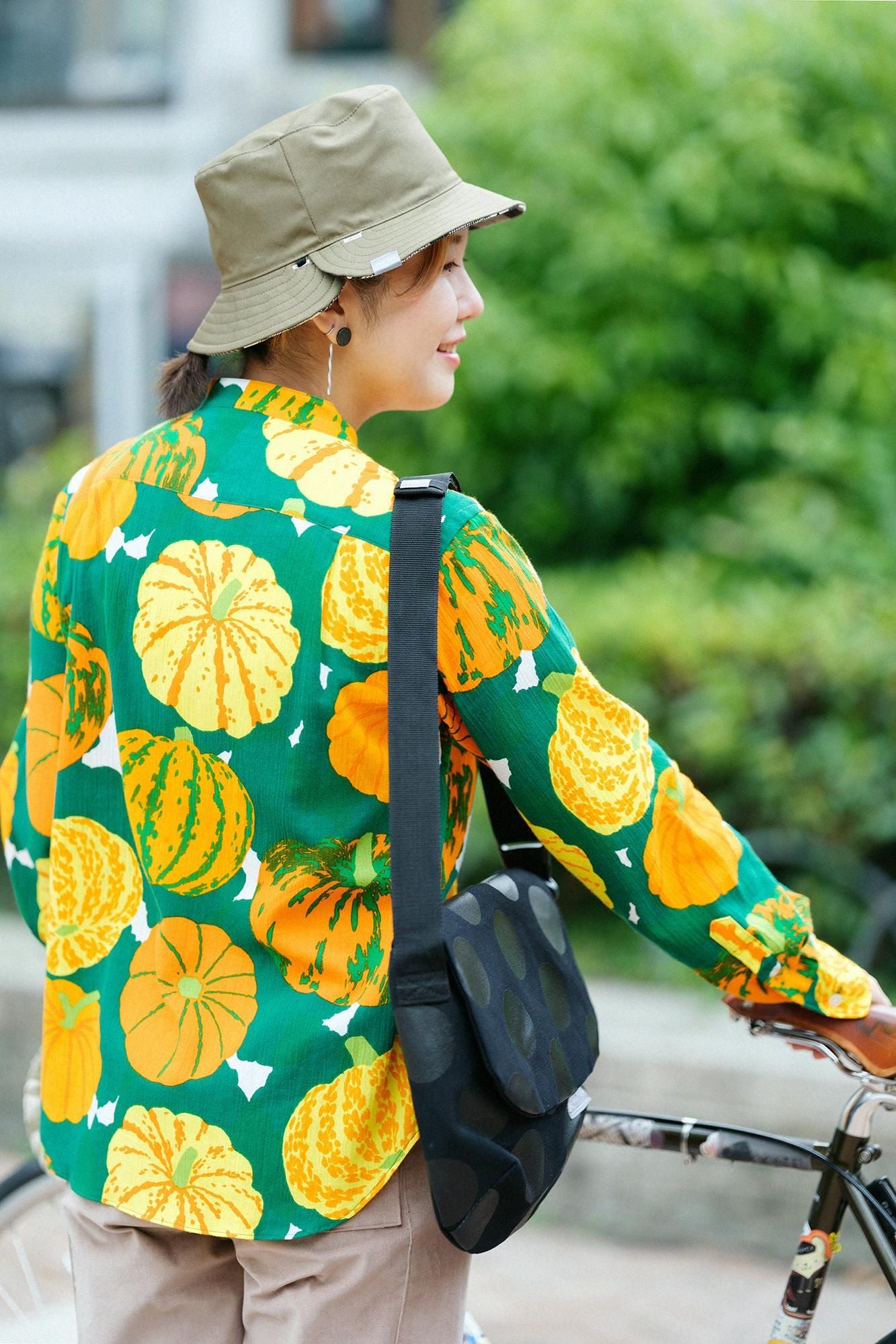 高島縮 20/20 スタンドカラーシャツ／かぼちゃ