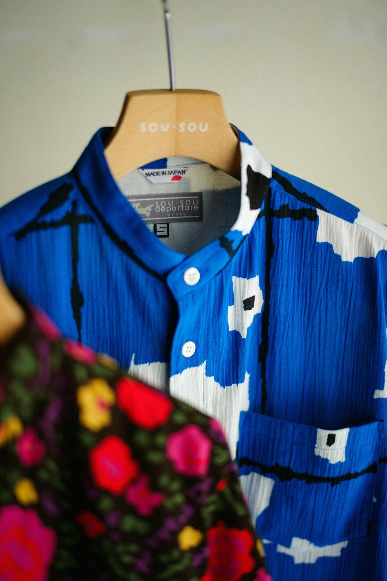 高島縮 20/20 スタンドカラーシャツ／天花（てんか）