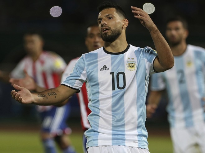 代表だと下手くそになる」アグエロの告白に潜む“アルゼンチンの危機