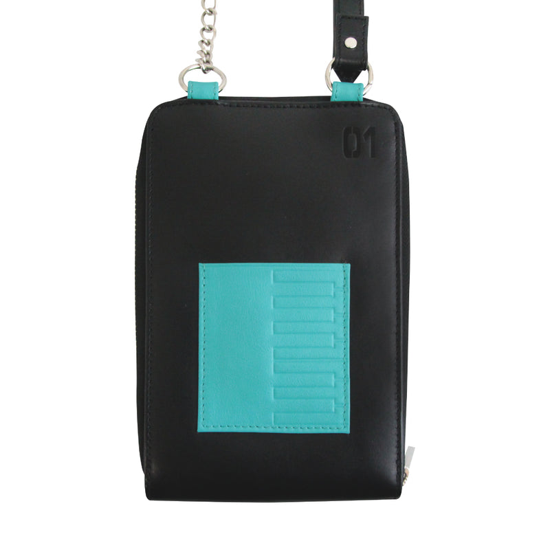 初音ミク 本革マルチポーチ – SOLWA