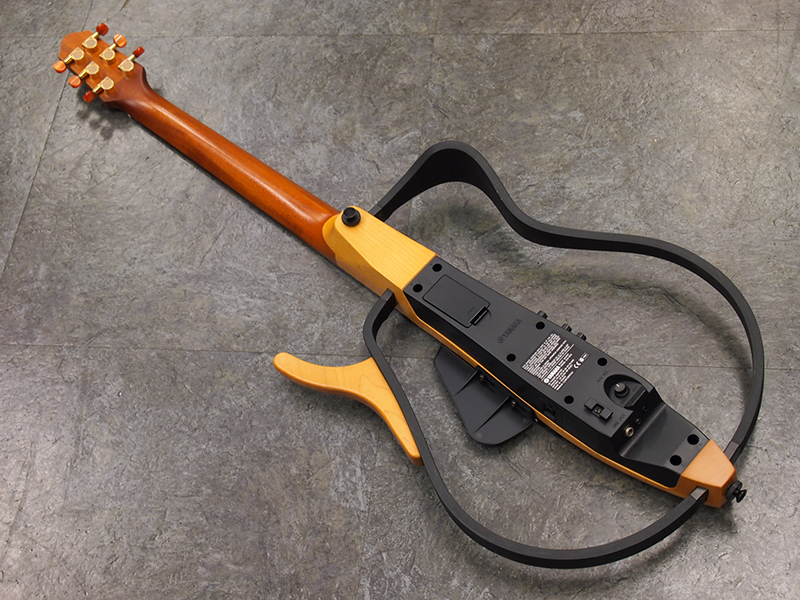 YAMAHA SLG-100S 税込販売価格 ￥37,800- 中古 人気のサイレントギター