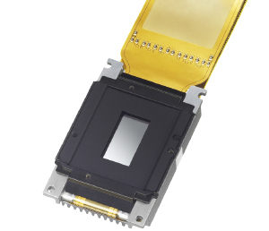 VPL-VW245 特長 : ネイティブ4Kパネル | ビデオプロジェクター | ソニー