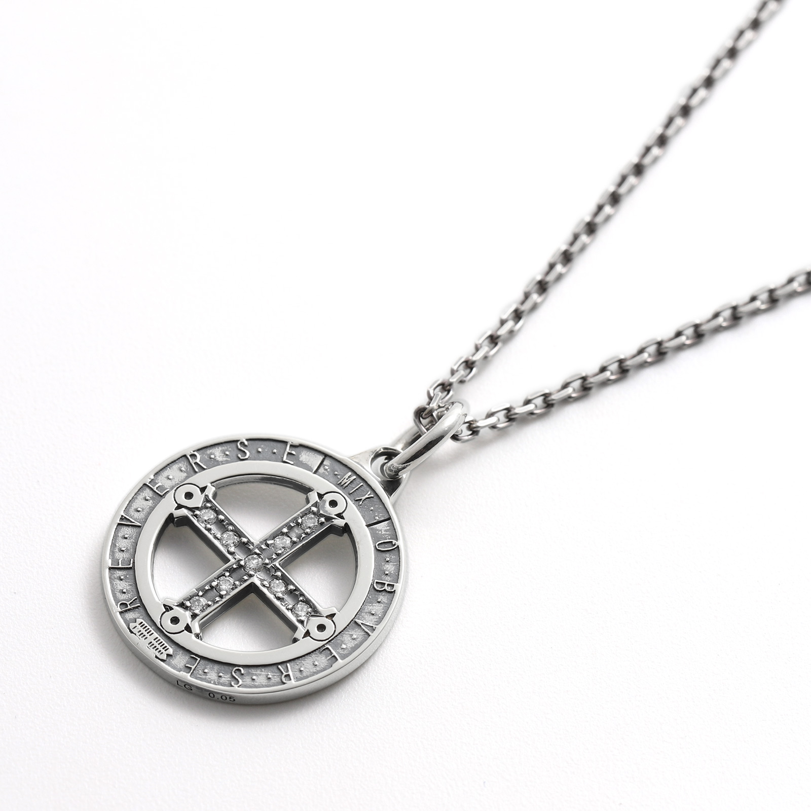 SYMPATHY OF SOUL（シンパシーオブソウル） Cross Medal Necklace
