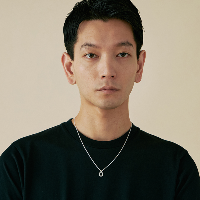 SYMPATHY OF SOUL（シンパシーオブソウル） Small Horseshoe Pendant