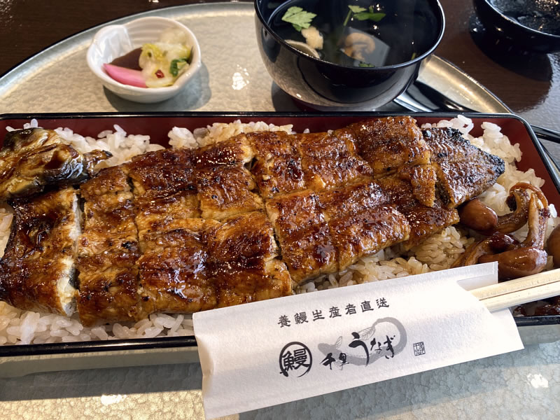 鰻の専門店【千里うなぎ 】に行って来ました~!!｜球体の製造・加工の