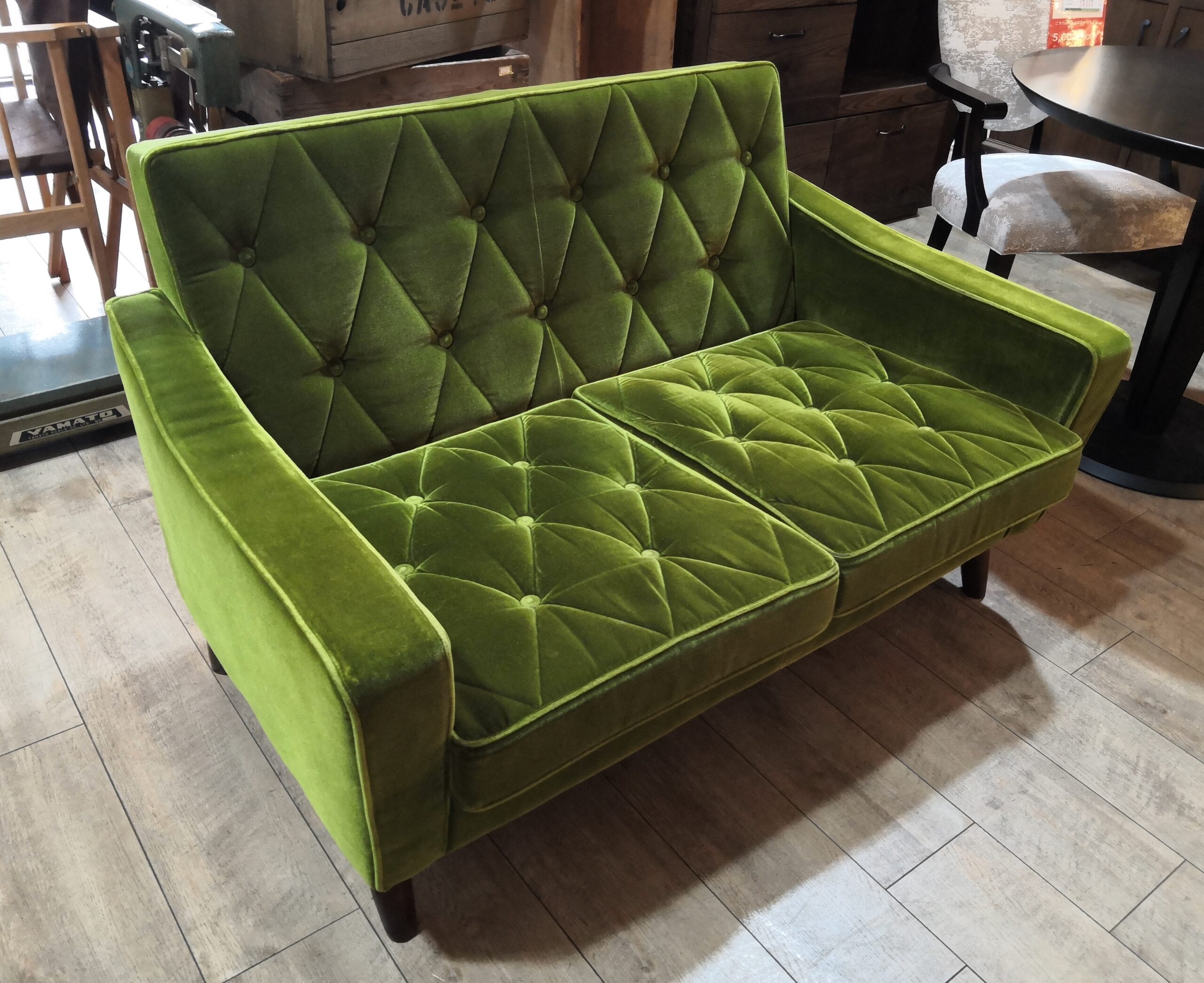 中古】 カリモク60 ロビーチェア 2人掛け 買取しました。 | 愛知と岐阜