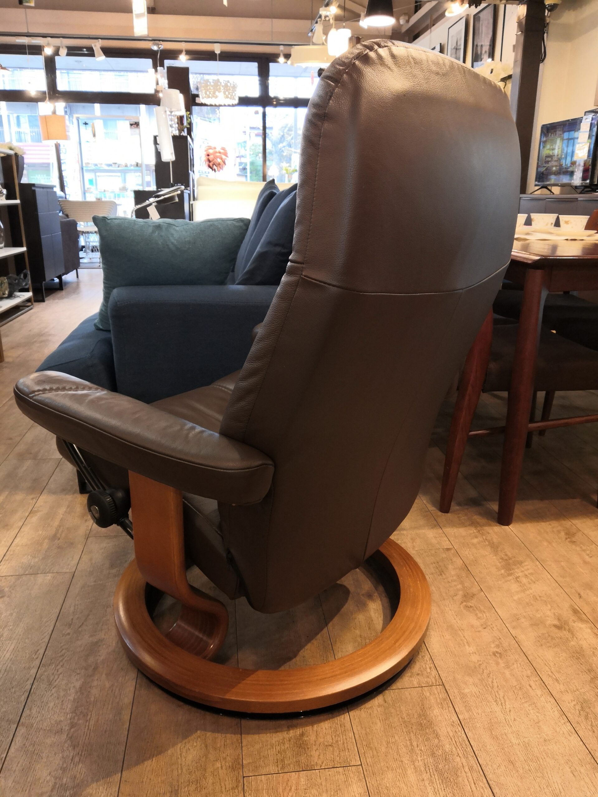中古品】EKORNES エコーネス リクライニングチェア ブラウン