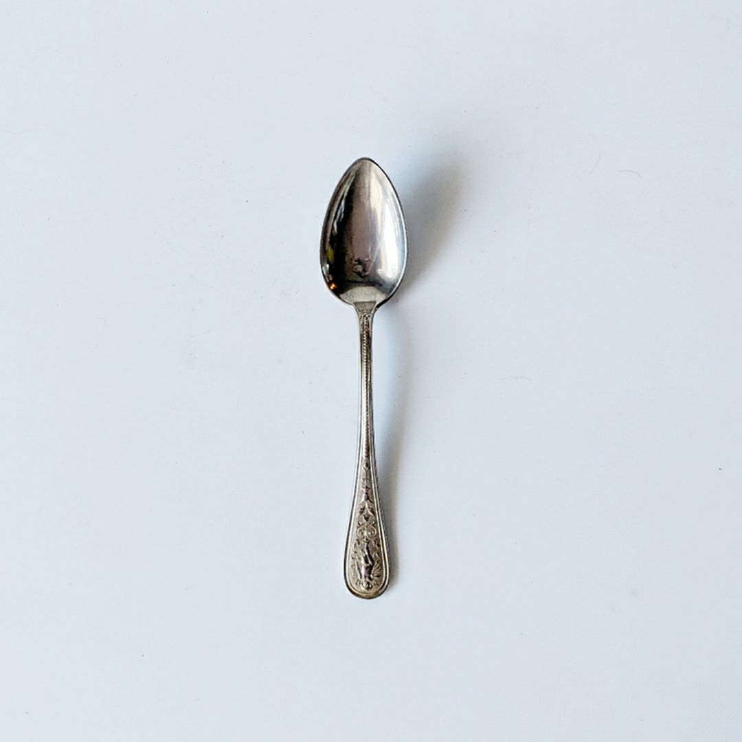 アンティーク シルバープレート ティースプーン 天使 モノグラム