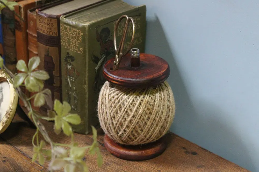 アンティークボビンをリメイクした糸巻き(ハサミ小) イギリス 古ぼけた