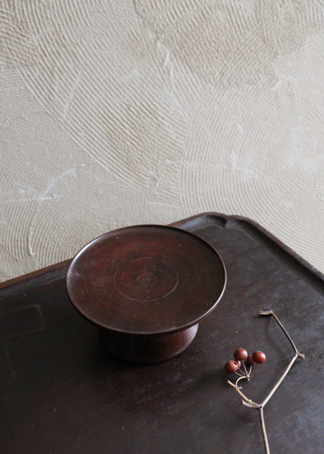 李朝 木台 祭器 高坏 菓子皿 木台 直径130mmAntique Sam's Collection