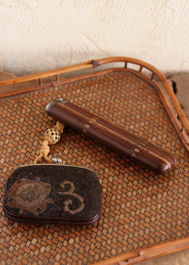 相良刺繍 煙草入れ 竹細工キセルケース アンティーク 装身具 透かし