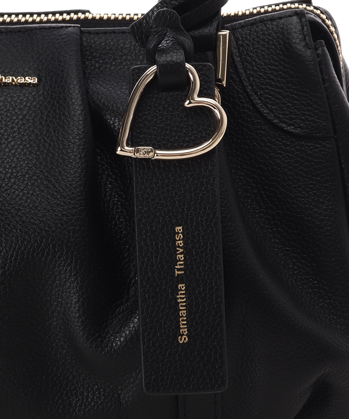 タックデザインソフトレザーハンドバッグ(FREE ブラック): Samantha