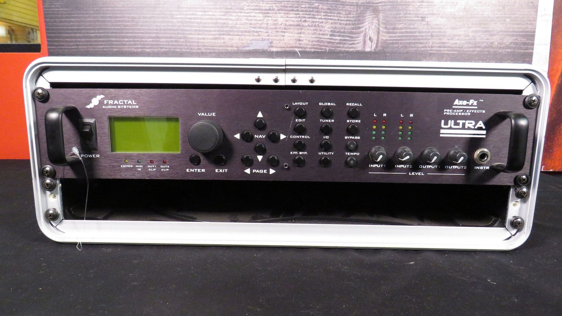 Fractal Axe-FX Ultra Guitar Amplifier