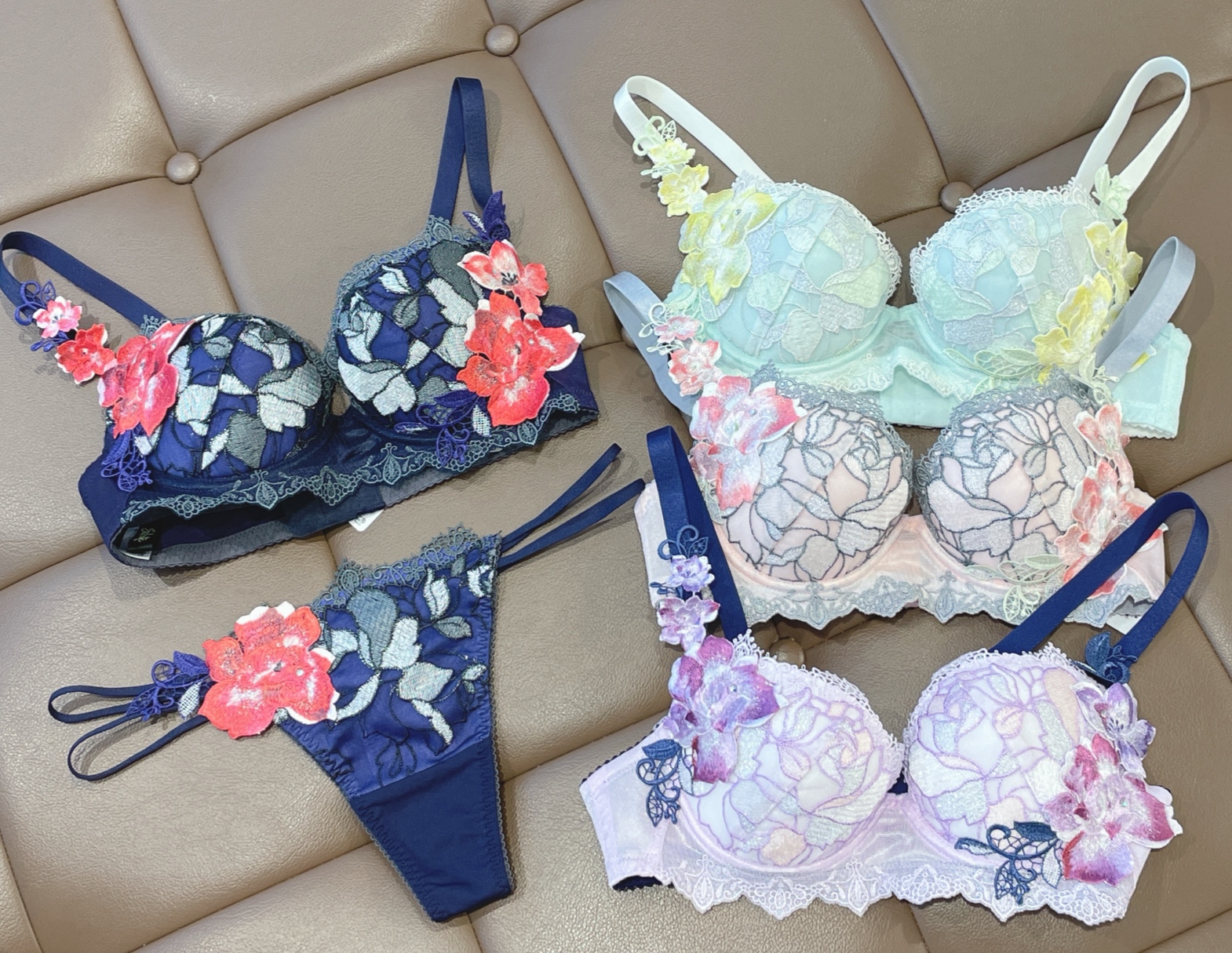 博多マルイ】サルート新作⭐️56グループ - 日本最大級の水着が揃うAi