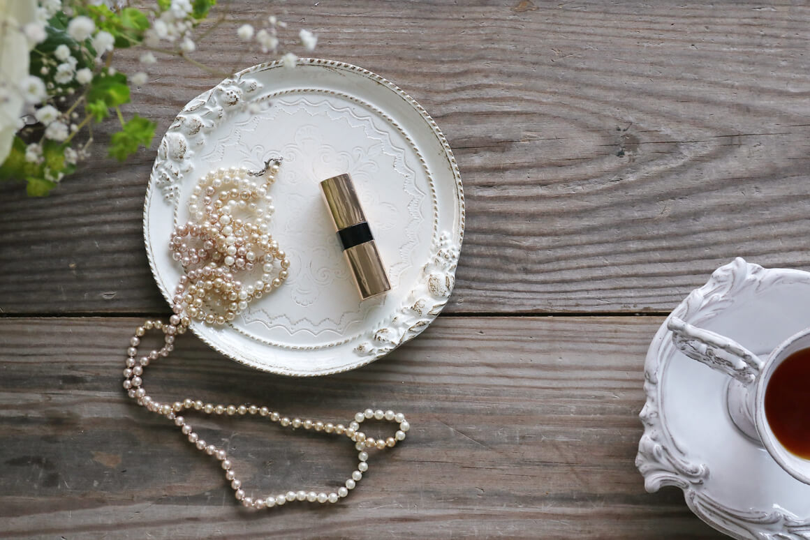 フィレンツェトレーラウンドホワイトLemon サラグレース