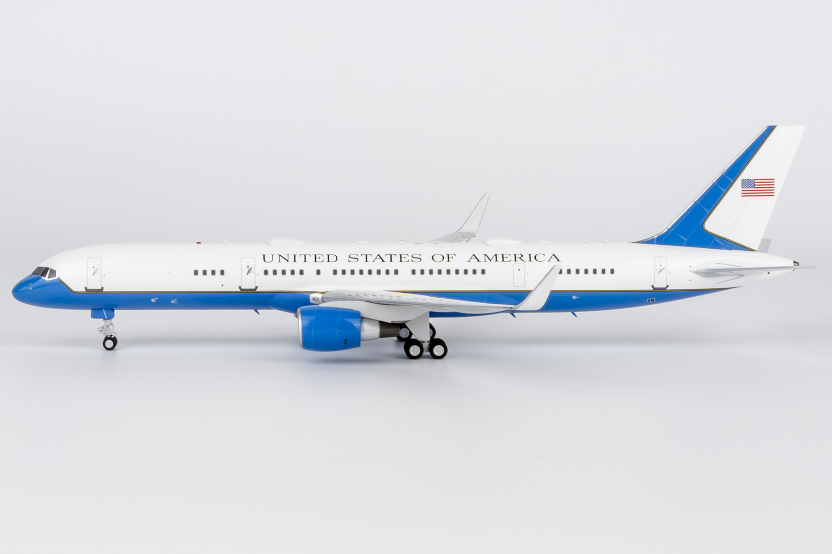 ScaleModelStore.com :: NG Models 1:200 - 42042 - United States