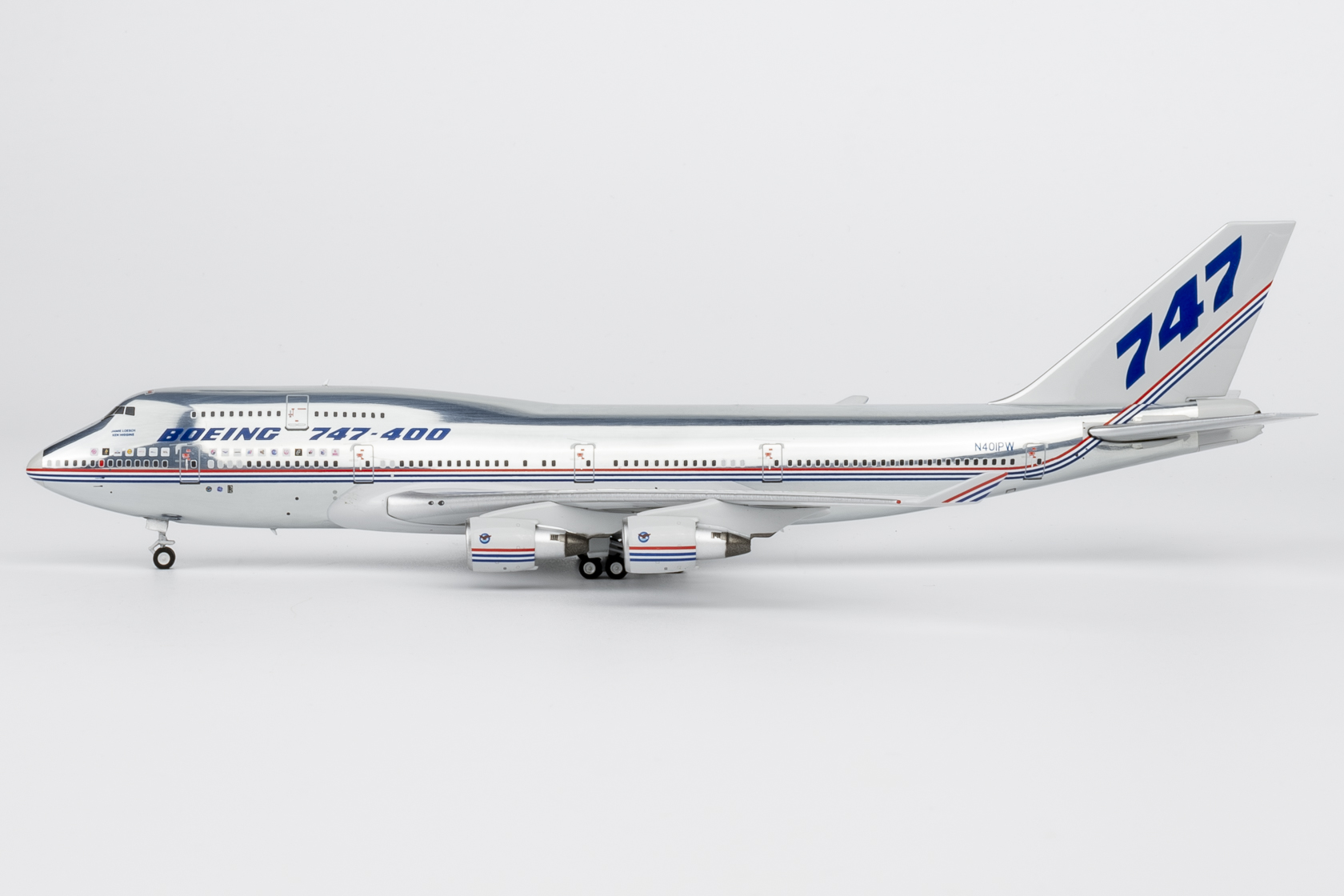 ScaleModelStore.com :: NG Models 1:400 - 04010 - The Boeing