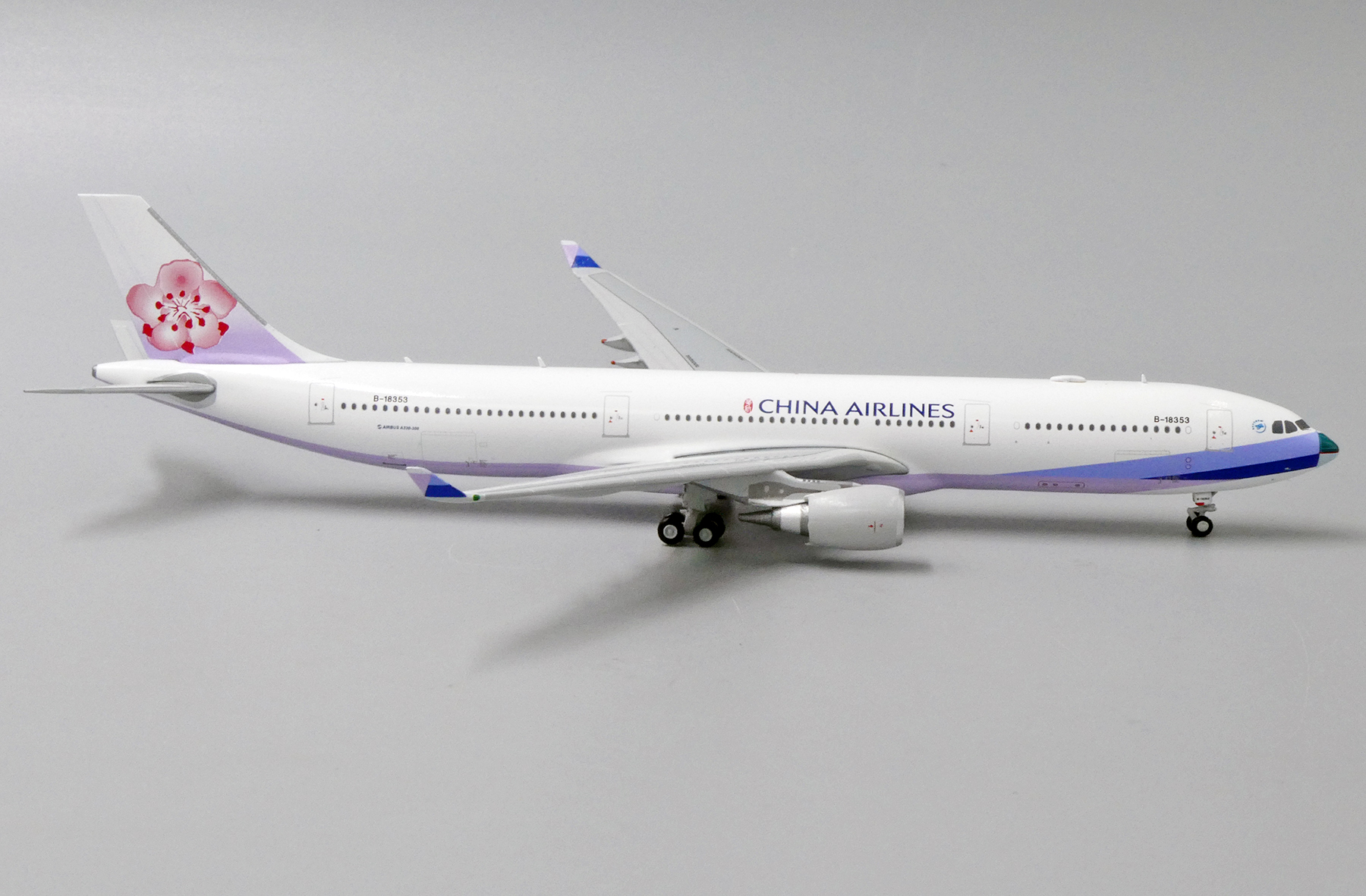 ScaleModelStore.com :: JC Wings 1:400 - XX4194 - China Airlines