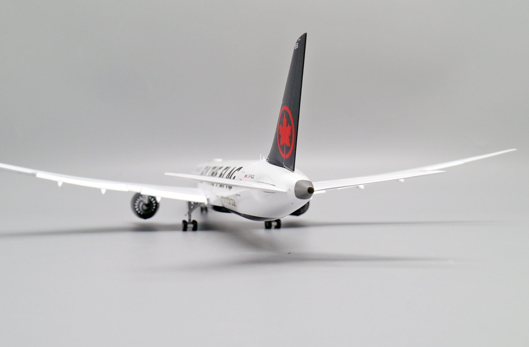 ScaleModelStore.com :: JC Wings 1:200 - EW2789010A - Air Canada