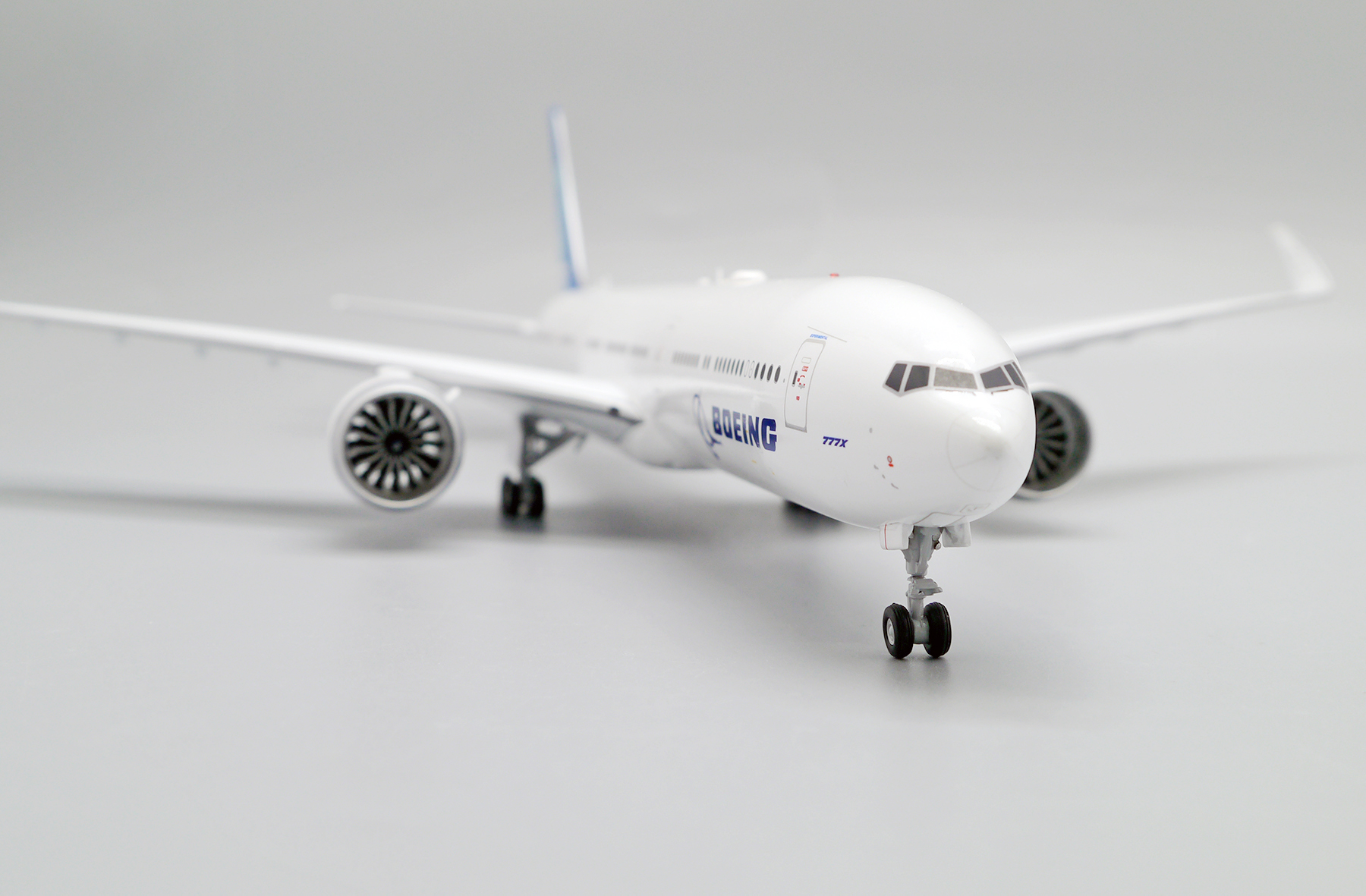 ScaleModelStore.com :: JC Wings 1:200 - LH2264 - Boeing Company