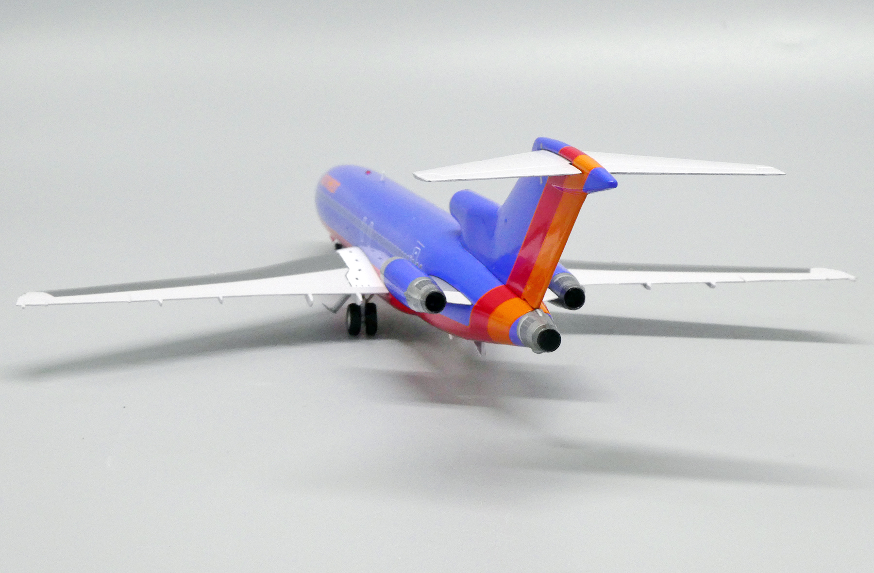 ScaleModelStore.com :: JC Wings 1:200 - XX2393 - Southwest