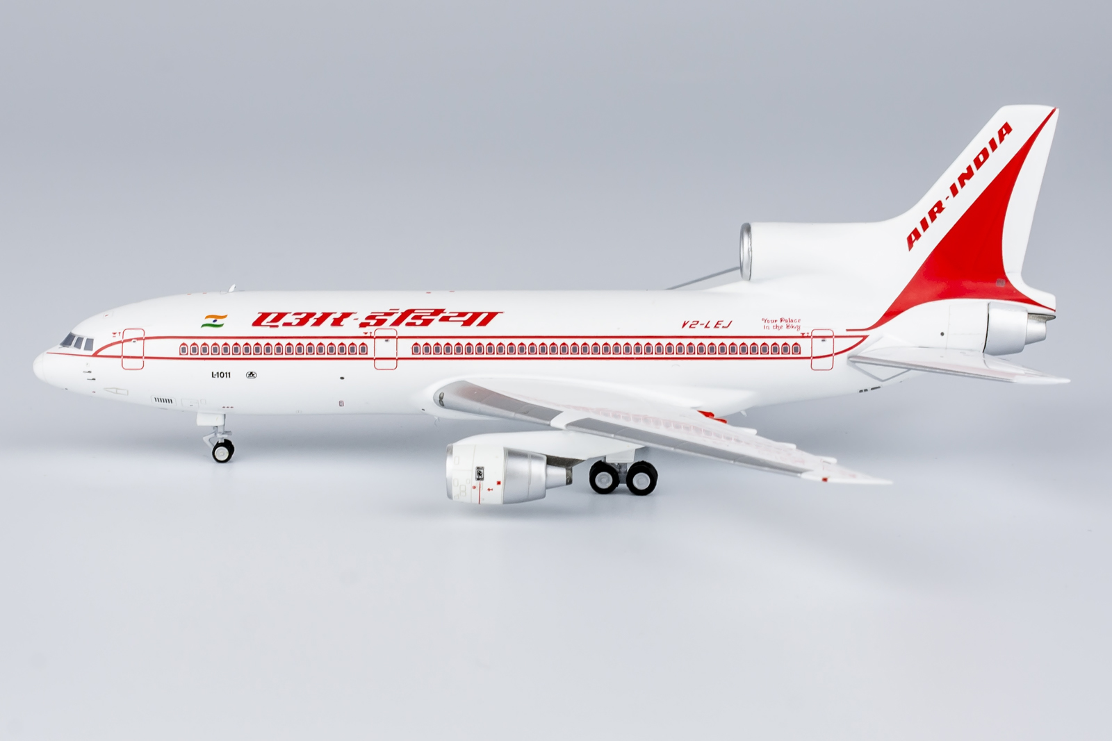 ScaleModelStore.com :: NG Models 1:400 - 35018 - Air-India