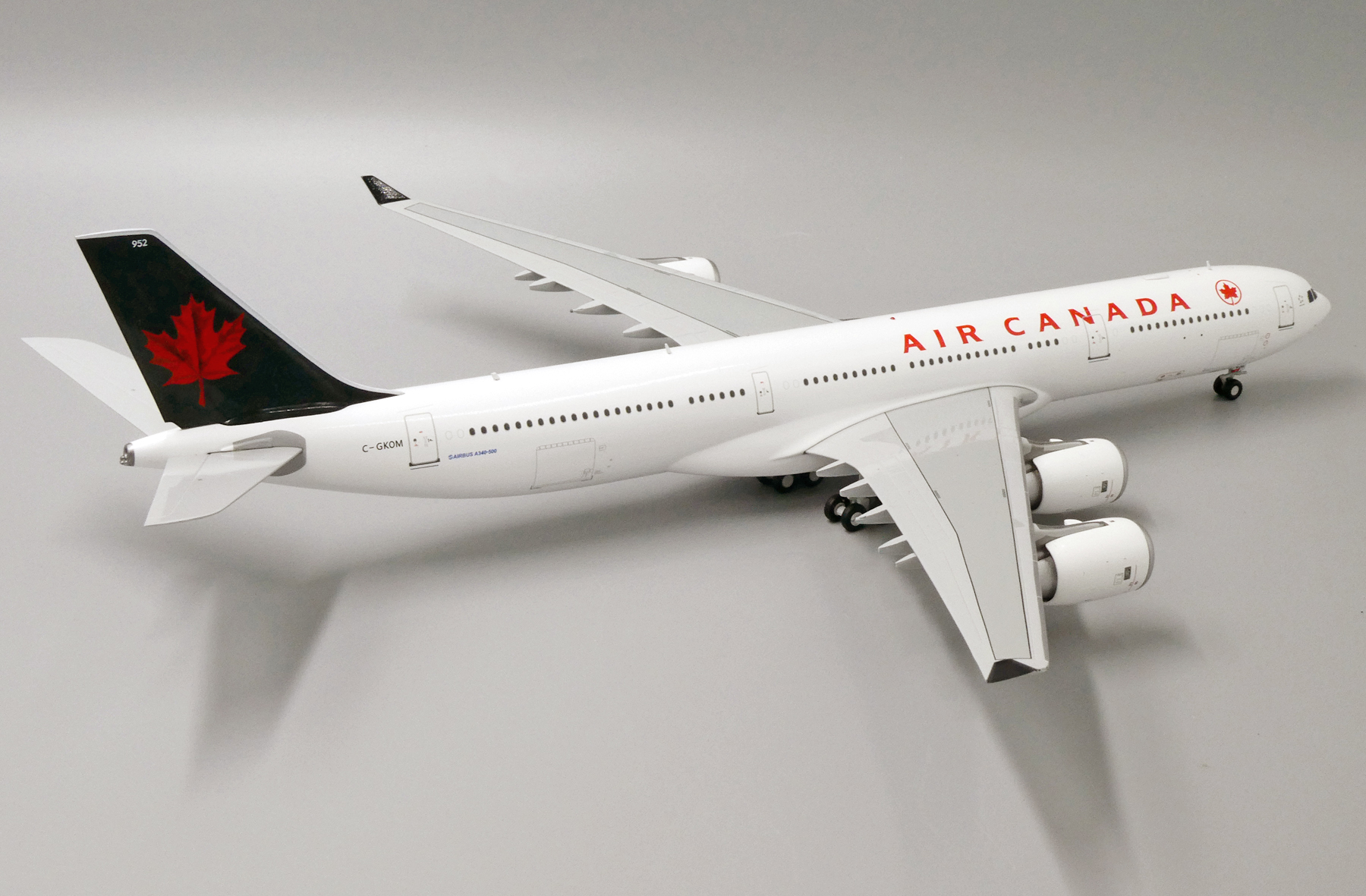ScaleModelStore.com :: JC Wings 1:200 - LH2177 - Air Canada Airbus