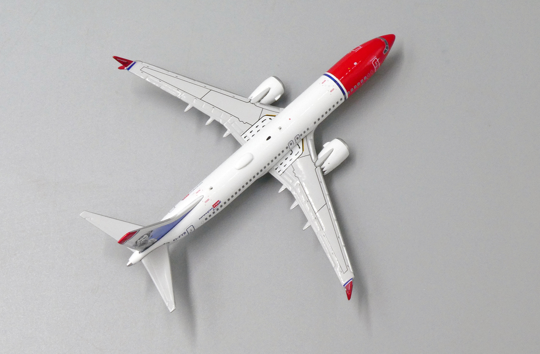 ScaleModelStore.com :: JC Wings 1:400 - XX4152 - Norwegian Boeing