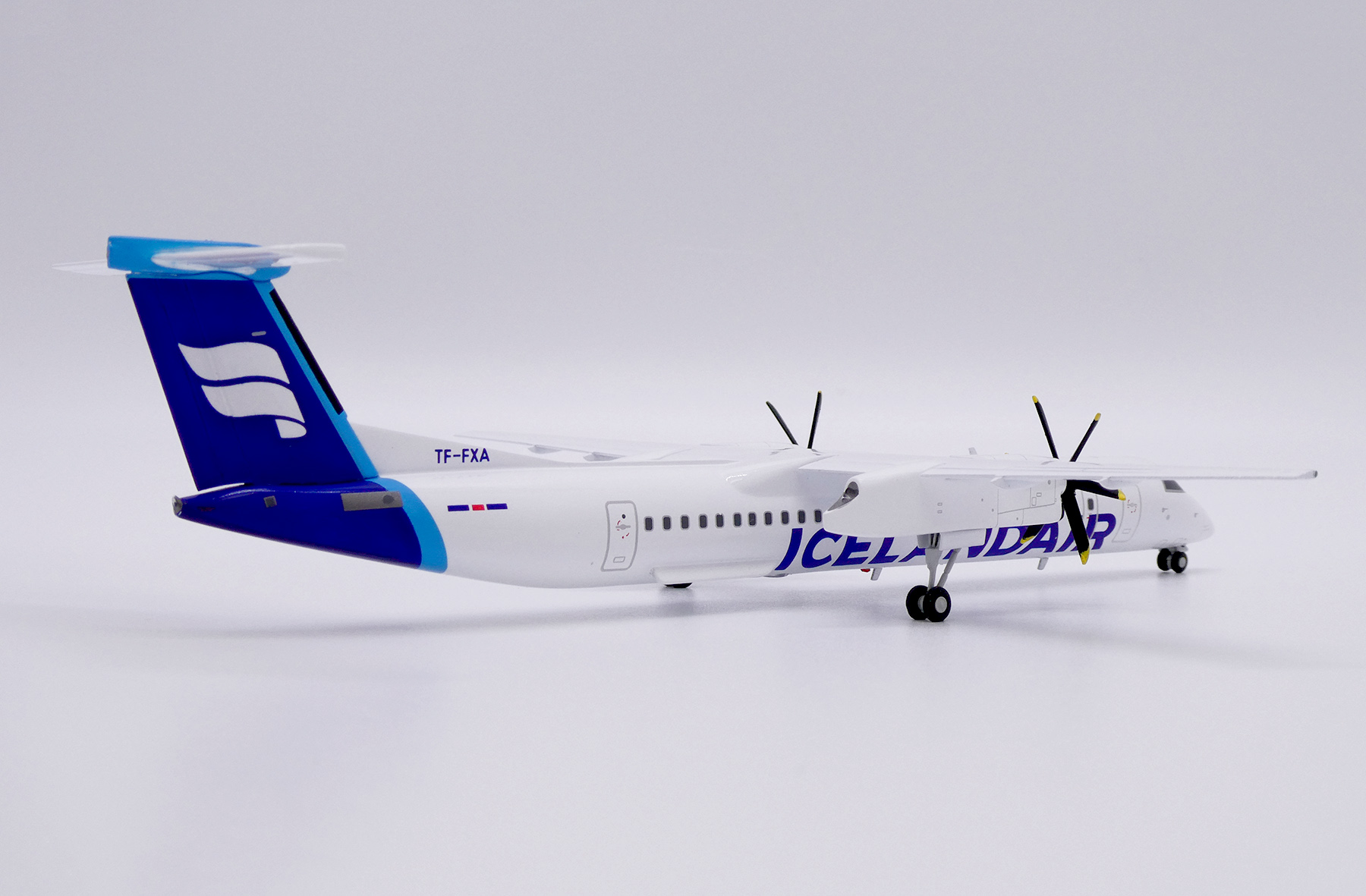 ScaleModelStore.com :: JC Wings 1:200 - XX20425 - Icelandair