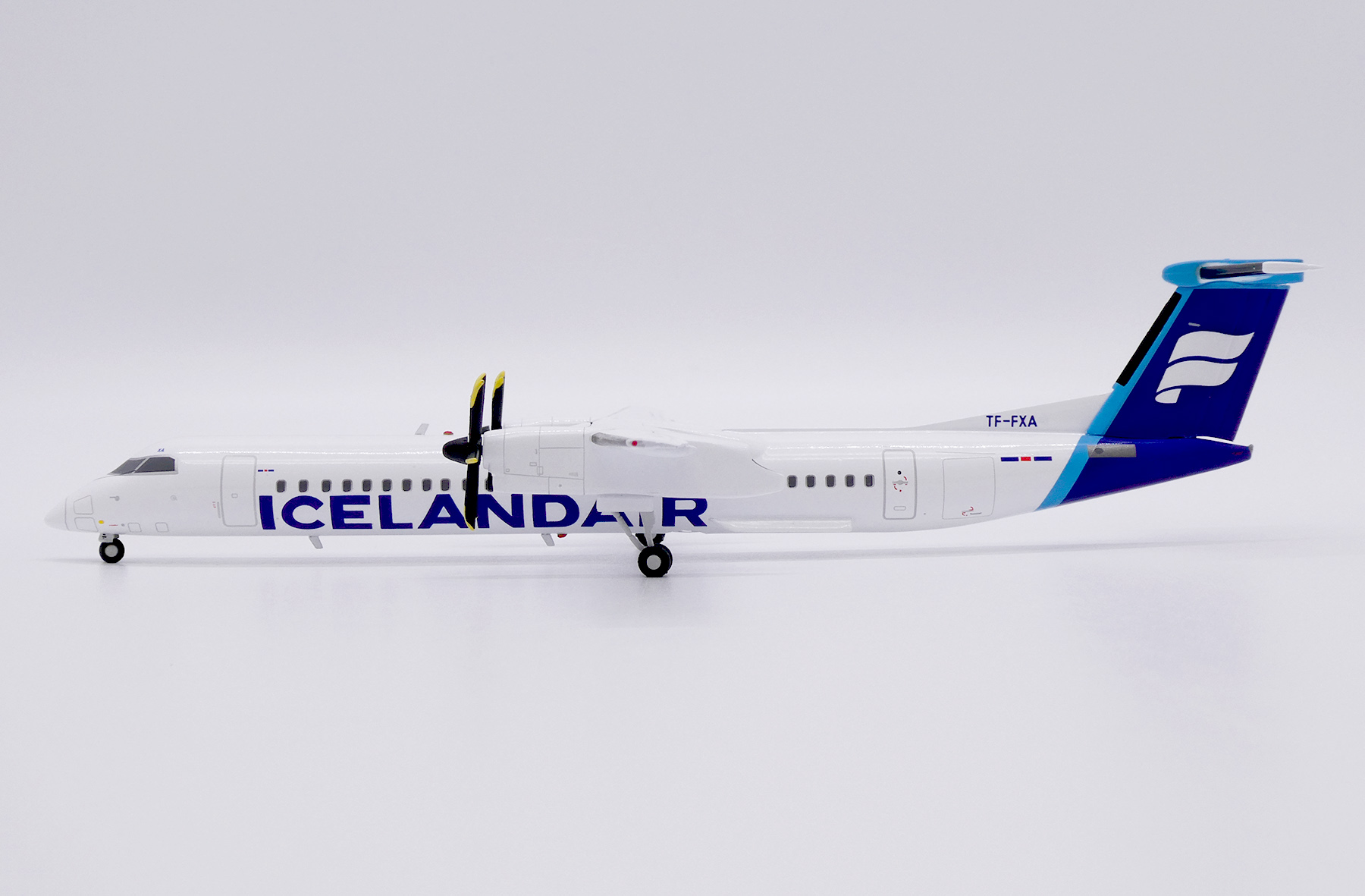 ScaleModelStore.com :: JC Wings 1:200 - XX20425 - Icelandair