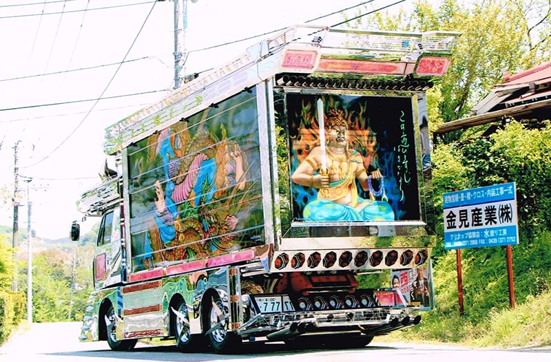 トラック・デコトラ | 写真で作る！オリジナルジグソーパズル | シャフト