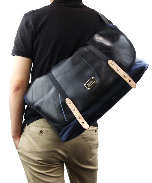 Suitable Messenger bag｜製品紹介｜バッグブランド【SEAL（シール