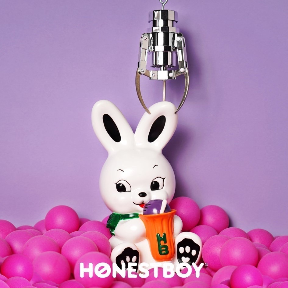HONESTBOY×SECRET BASE Rabbit Figure 
