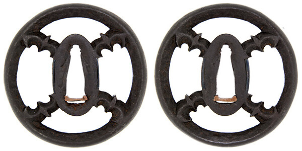 鍔 無銘 赤坂 四方雁金透鍔(TU-300115)｜刀・日本刀の販売なら日本刀