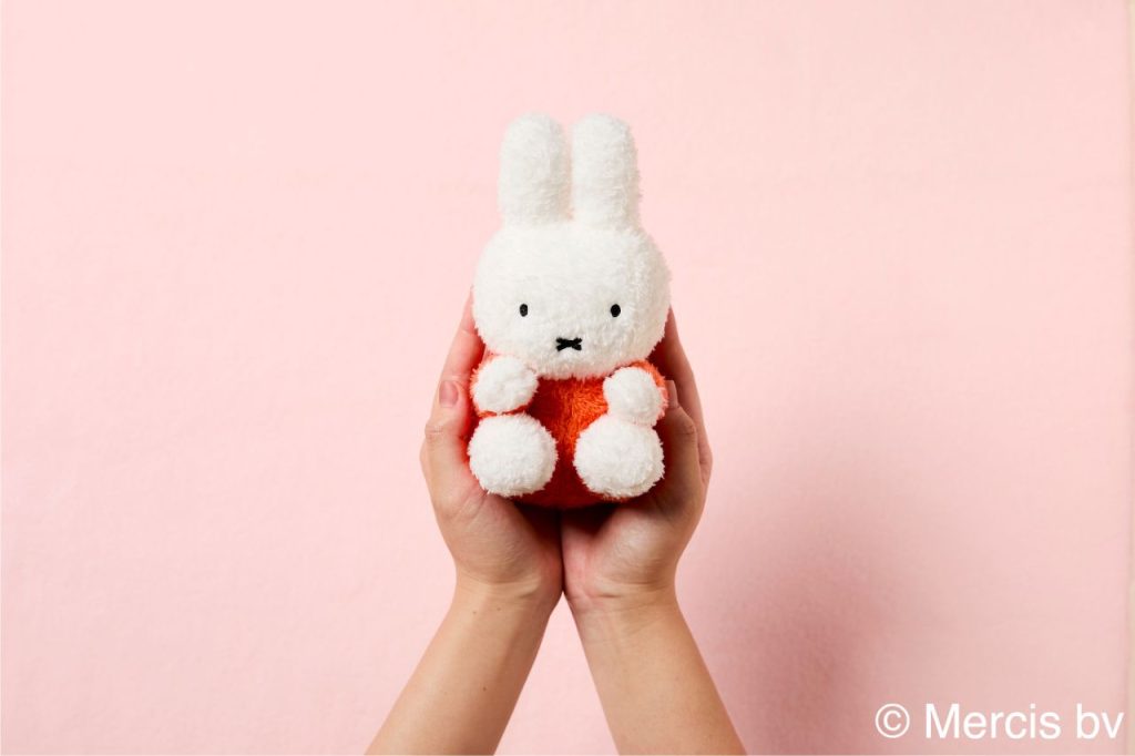 ブルーナ】ころりんぬいぐるみ ミッフィー | ぬいぐるみのセキグチ