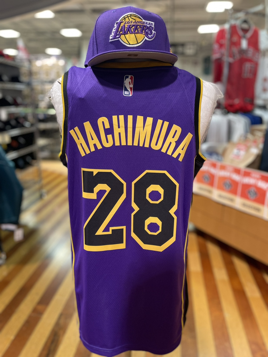 NBA】レイカーズと言えばパープル＆ゴールドば🟪🟨八村塁選手の